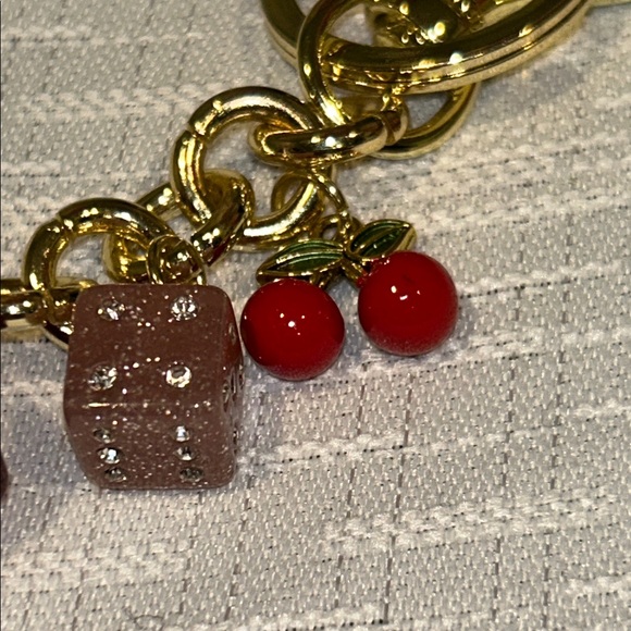 Fashion Jewelry Red and Gold Dice Key Holder - Picture 3 of 6